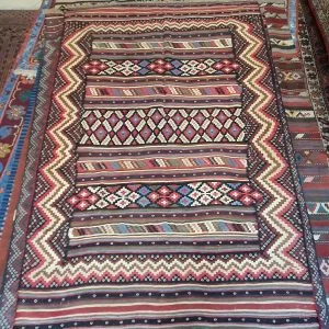 Kilim-Sirgian-persiano1