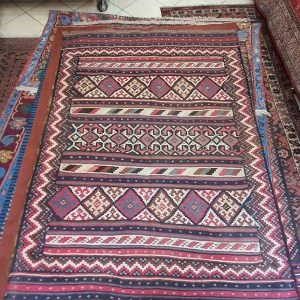 Kilim Sirgian