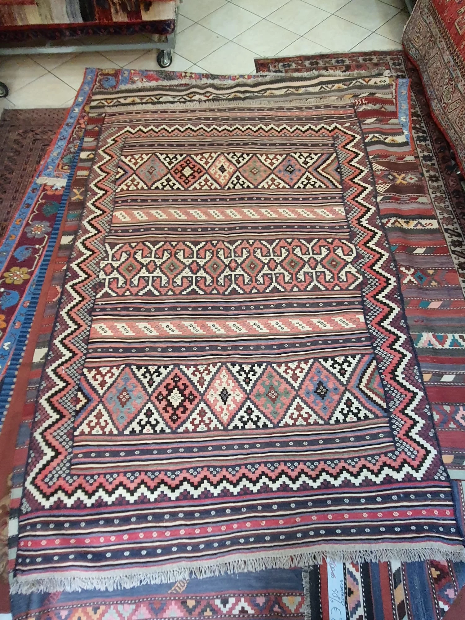 Sirgian kilim persiano